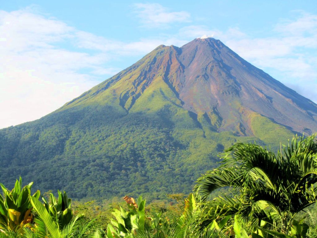 Route pour le volcan Arenal