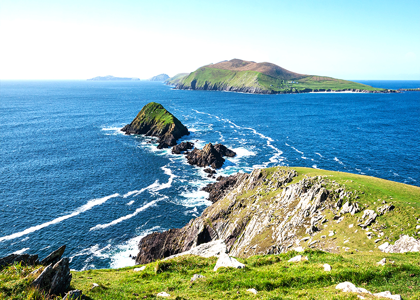 Paysage de la péninsule de Dingle, vacances en Irlande avec une agence Nirvatravel