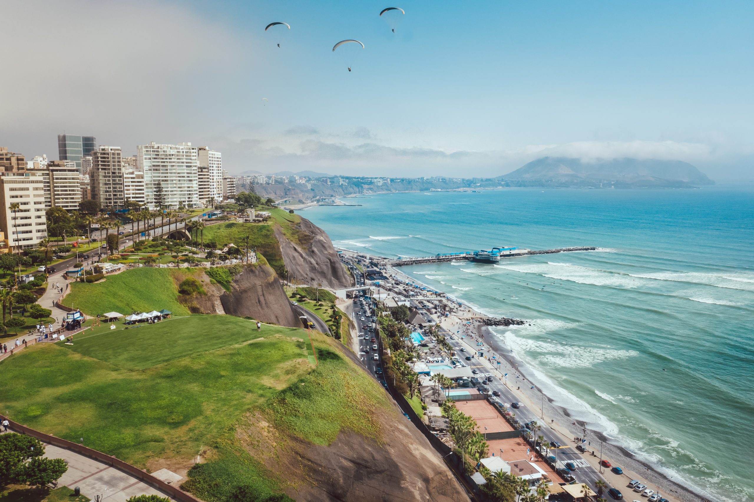 La ville de Lima sur la côte Pacifique