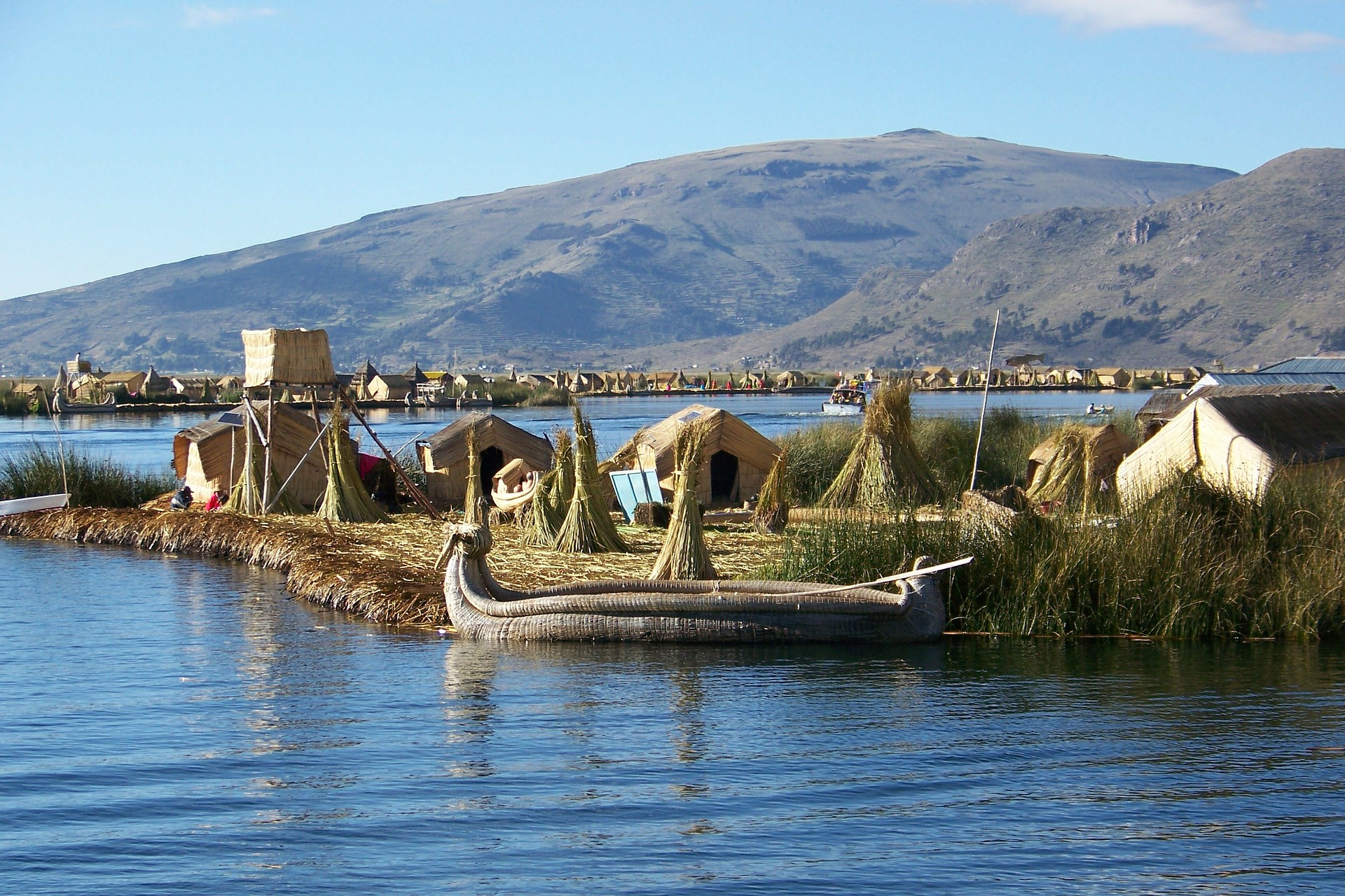 Iles Uros sur le lac Titicaca