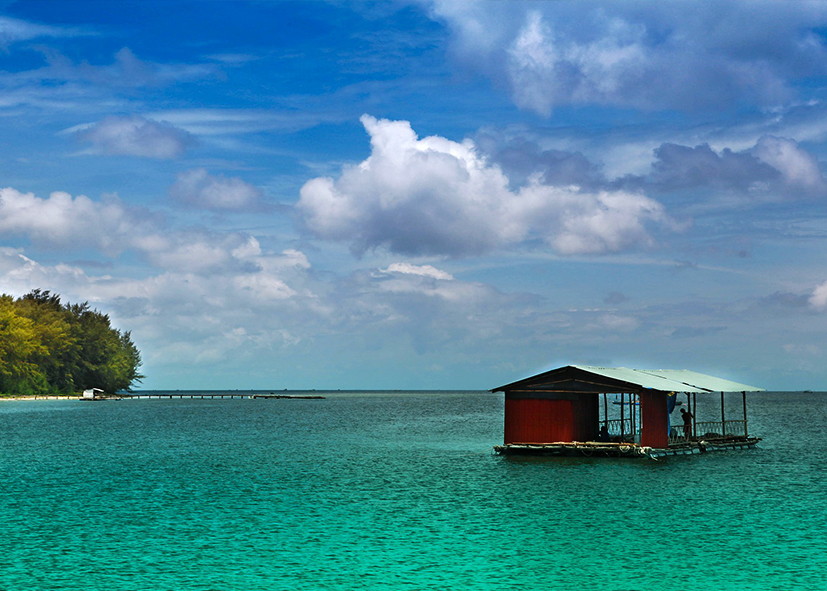 Cabane de massage sur l'eau sur l'ile de Phu Quoc, voyage de Noces au Vietnam avec une agence Nirvatravel