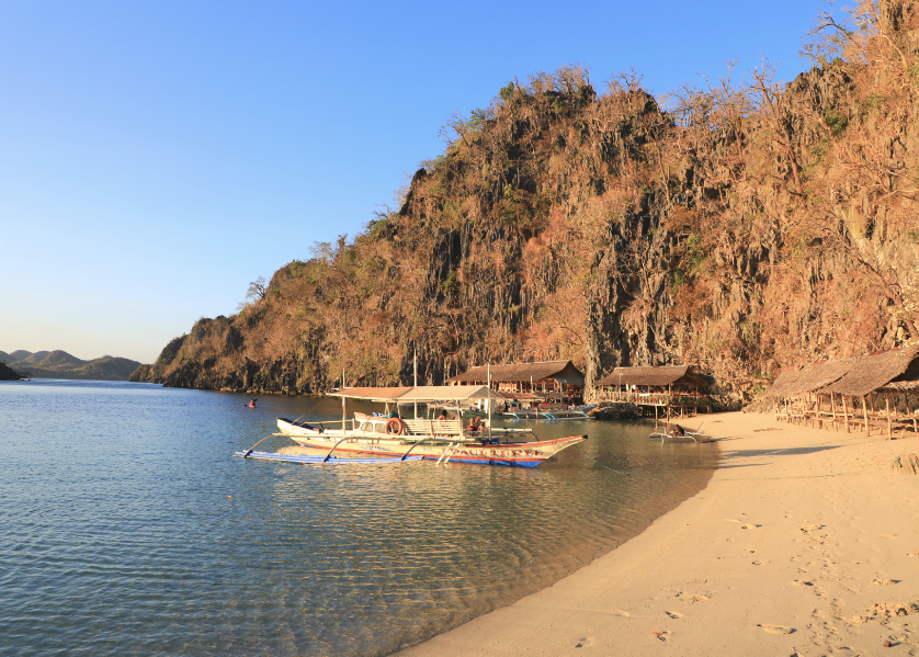 Banca sur l'ile de Coron, voyages aux Philippines avec Nirvatravel