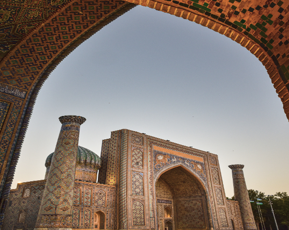 Coucher de soleil sur les mausolées de Samarkand en Ouzbékistan, Nirvatravel