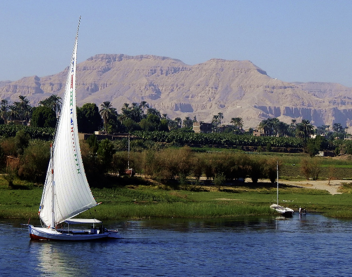 Croisière en Dahabeya : sur les traces des pharaons, d’Assouan à Louxor