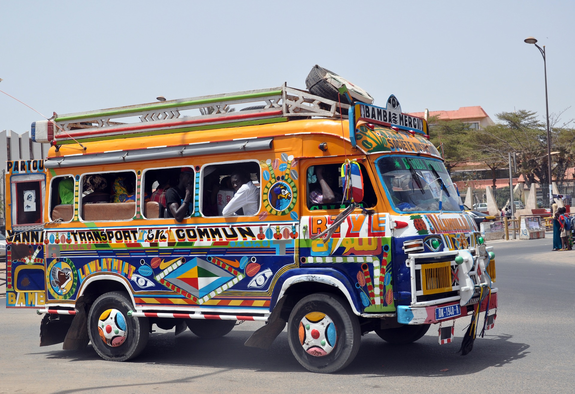 Voyager en taxi-brousse, à la rencontre du Sénégal authentique - Nirvatravel